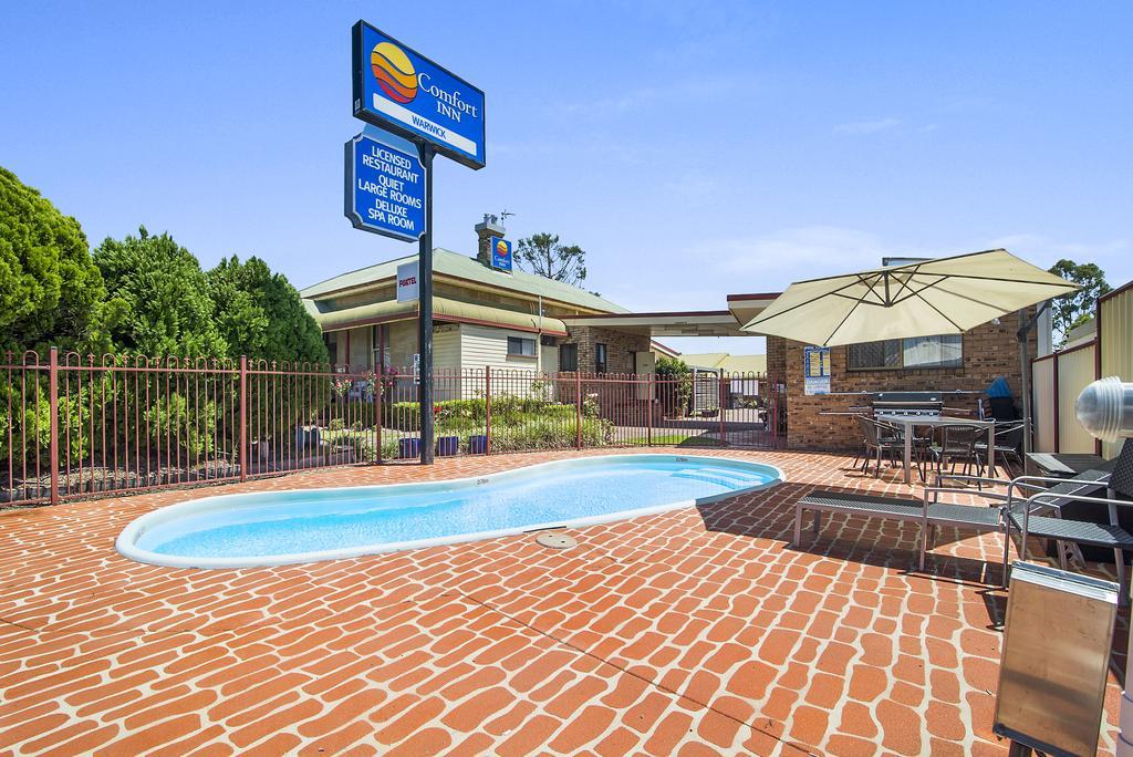 Warwick Settlers Inn מראה חיצוני תמונה