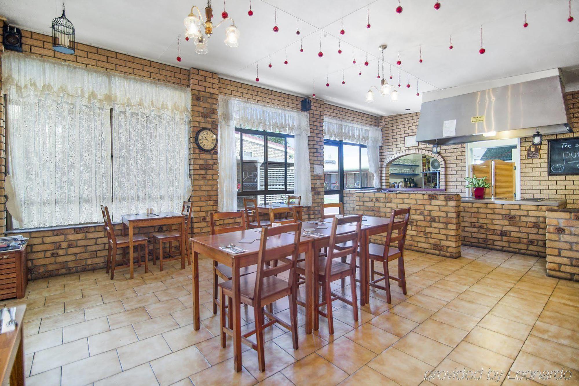 Warwick Settlers Inn מראה חיצוני תמונה